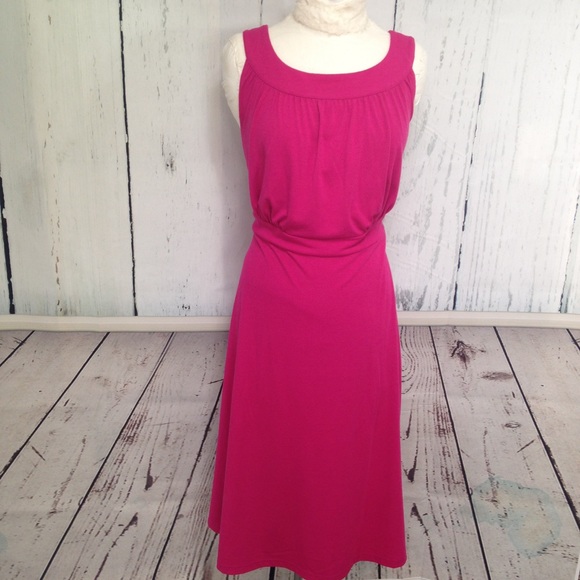 Lane Bryant Dresses & Skirts - Lane Bryant Fuschia Jersey Dress 14/16